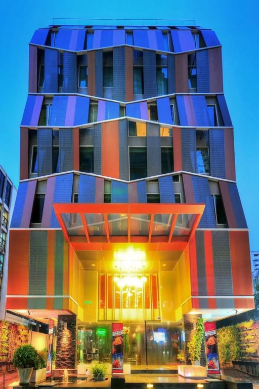 Citrus Sukhumvit 13 Nana Bangkok by Compass Hospitality — фото