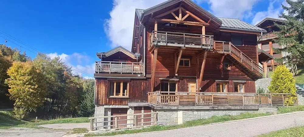 Voir la photo 1 — Spacious Chalet Near Ski Slopes