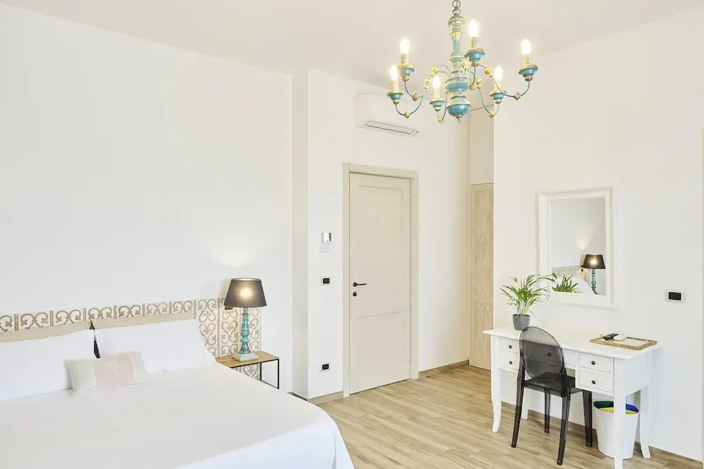 Standard room with balcony