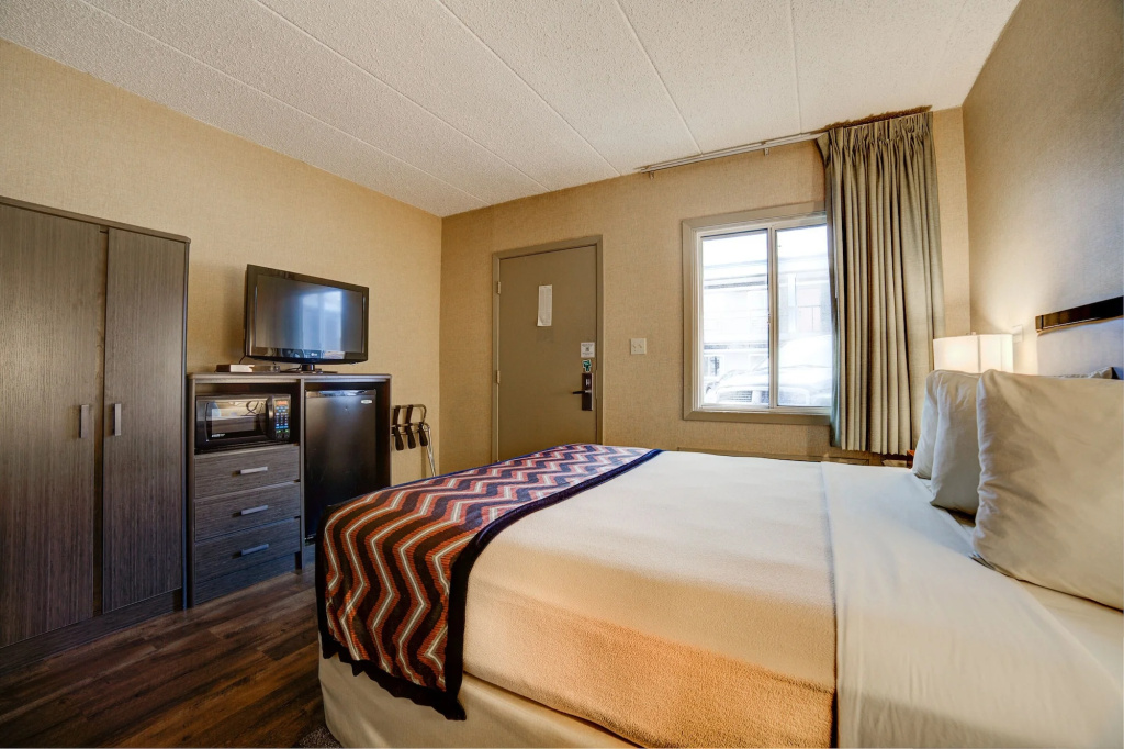 Carlton Inn Midway photo 3