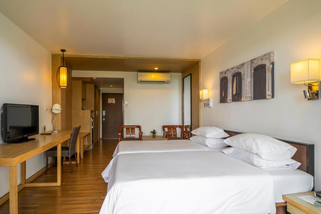 Двухместный номер Deluxe 2 отдельные кровати в Best Western Phuket Ocean Resort
