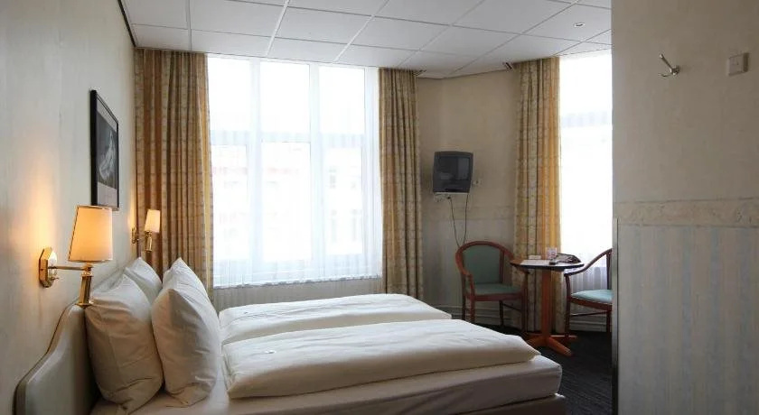 Grand Hotel Monopole - Général