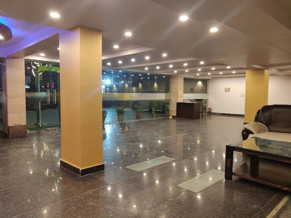 Hotel Sunrise Grand