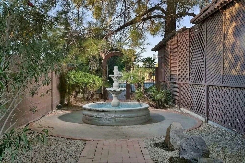 Delcoa Retreat 6br Scottsdale Pool House