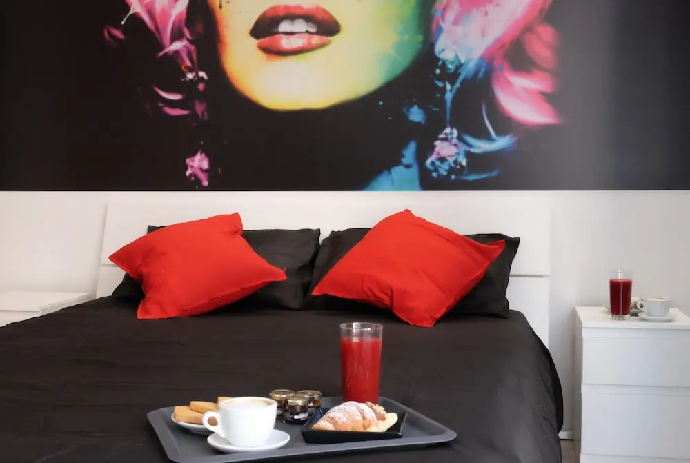 Superior Double room with balcony (full double bed)