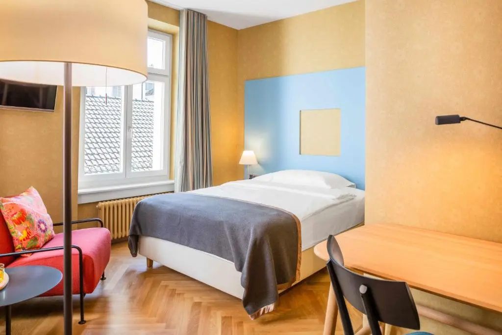 Alma Hotel - Boutique hideaway by the lake with rooftop and ladies-only wellness - Chambres