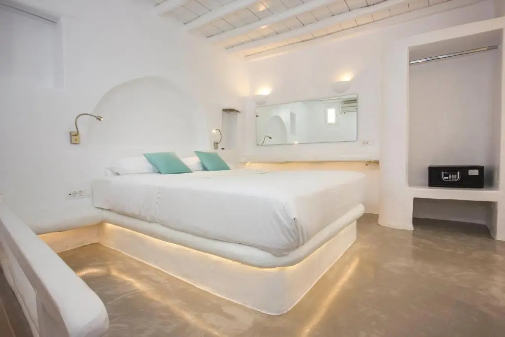 Apartment with sea view