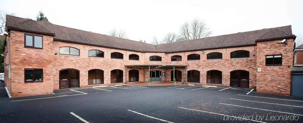 Henley Hotel
