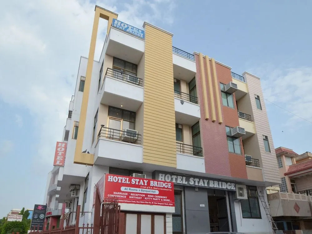 OYO 12724 Hotel Stay Bridge