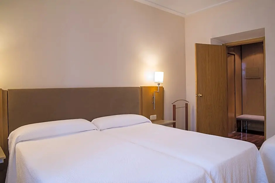 Standard room with view