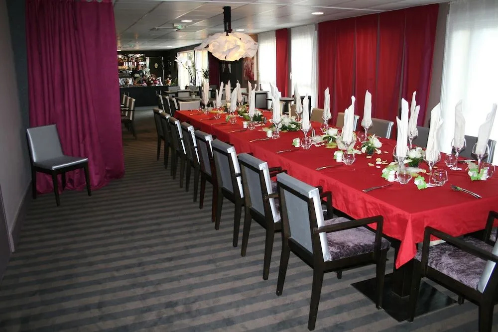 Hotel photo 18