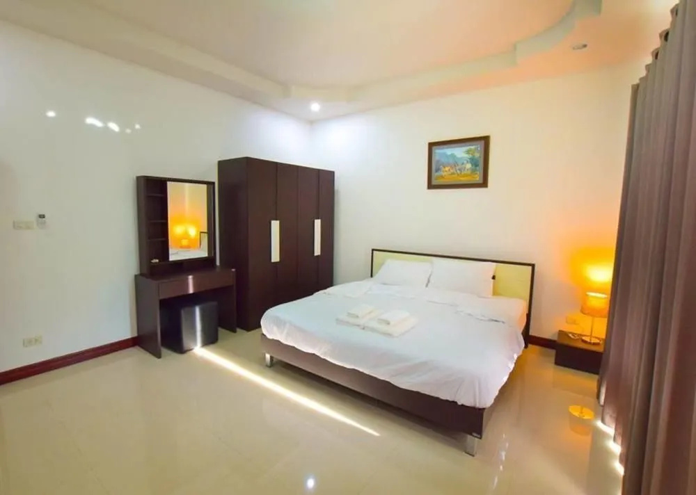 Baan Noppadol — 2