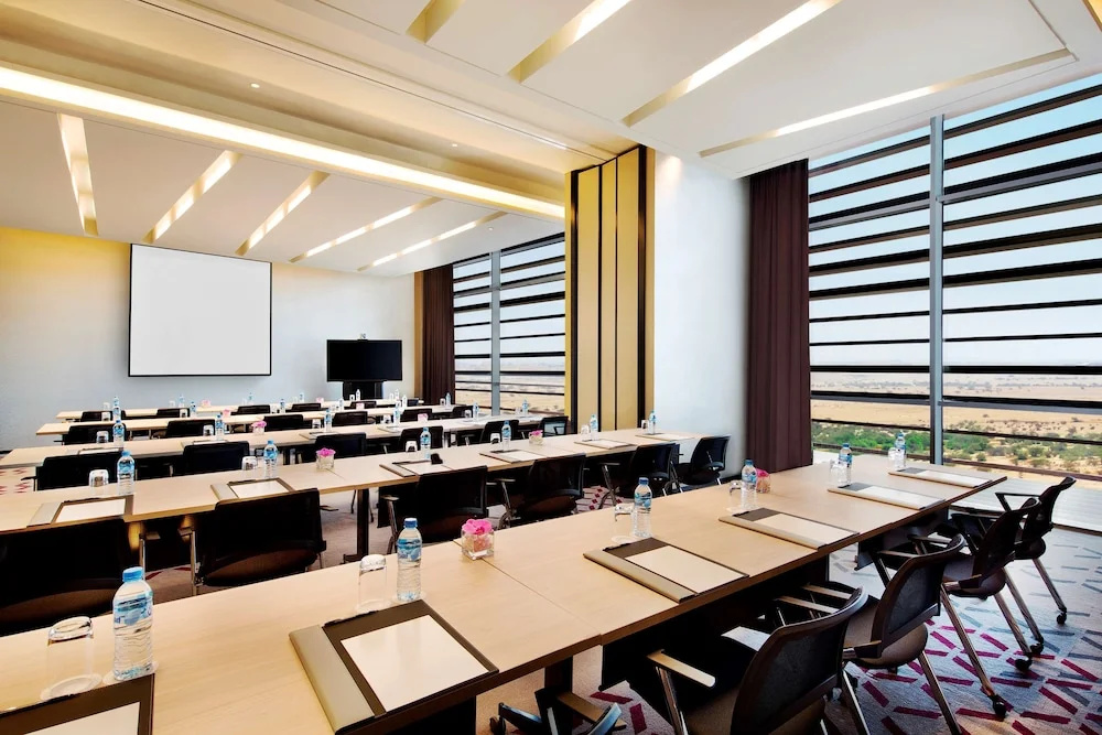 AlRayyan Hotel Doha Curio Collection by Hilton, Доха, Катар мініатюра 24