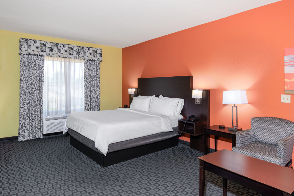 Holiday Inn Garland by IHG - Général