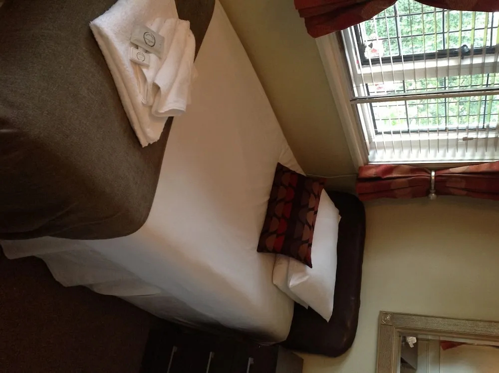 Oak Lodge Hotel - Chambres
