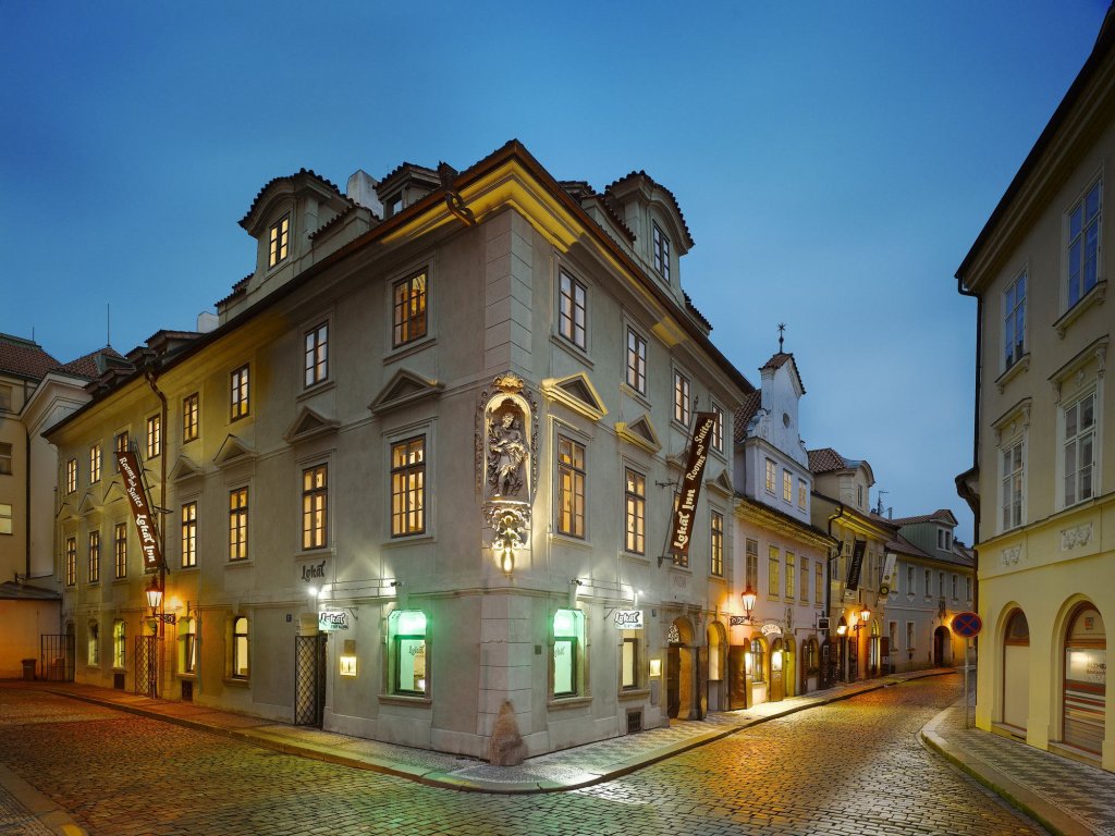 OREA Place Charles Bridge image