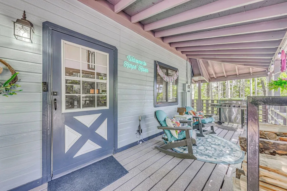 Quaint Cloudcroft Cabin w/ Stunning Forest Views! - фото 17