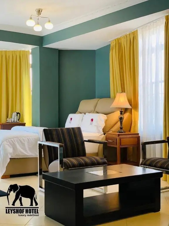 Standard Suite