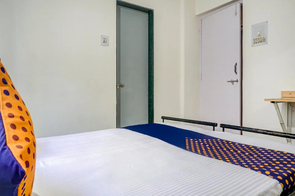 Vishwakarma Nivas by OYO Rooms