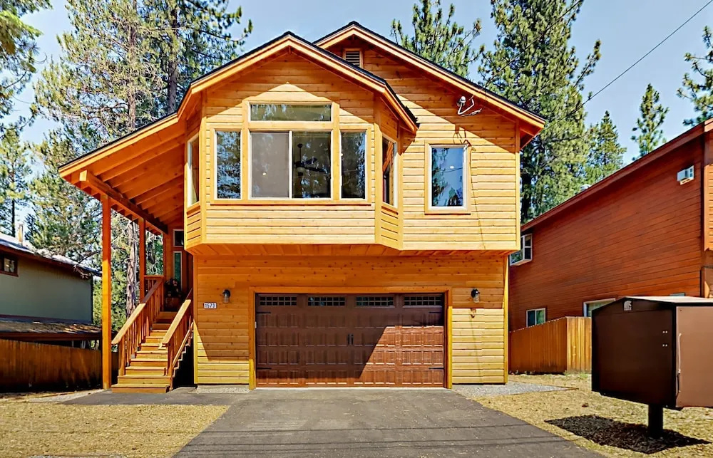 1573 Cree St Home