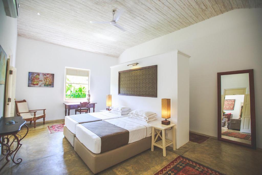Karmel Villa Thalduwa Island - Five Bedroom Luxury Villa With Private Pool