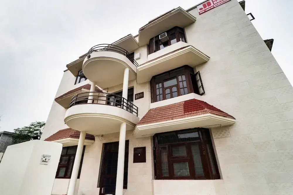 Hotel Ashiana by OYO Rooms