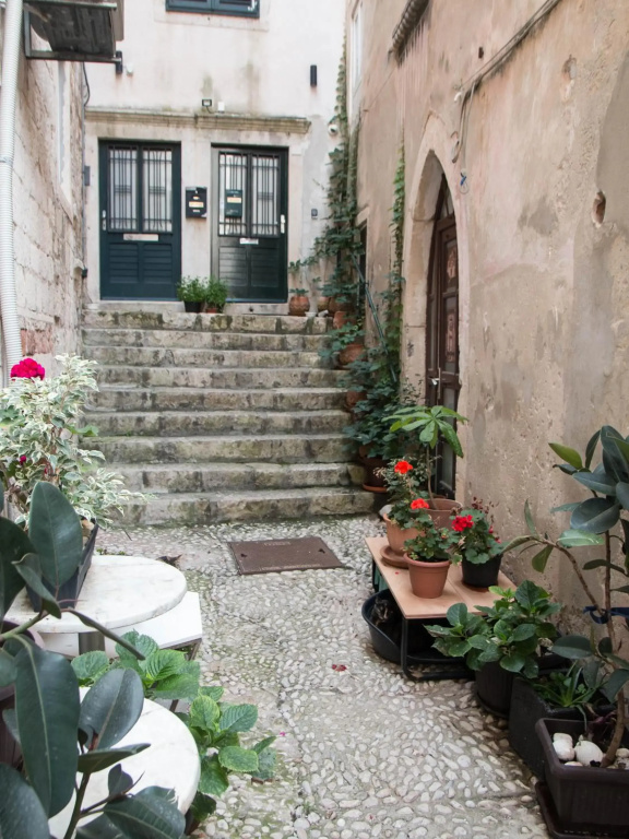Ella la Bella III Dubrovnik Old town