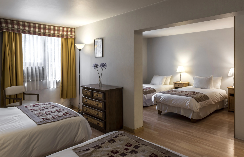 Hotel Nippon — 4