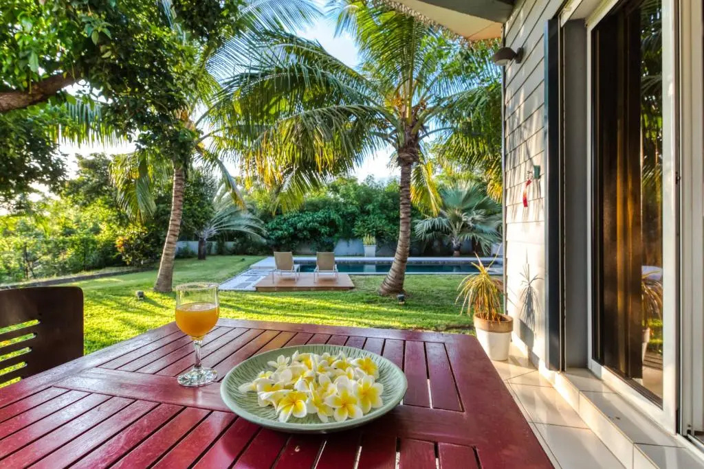 Standard Double room with pool view (full double bed)