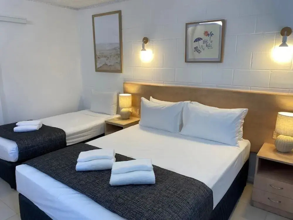 Deluxe Double room (twin beds)