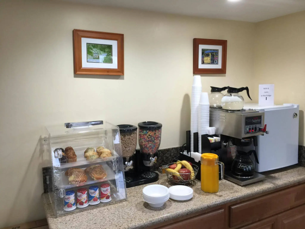 Hotel photo 11