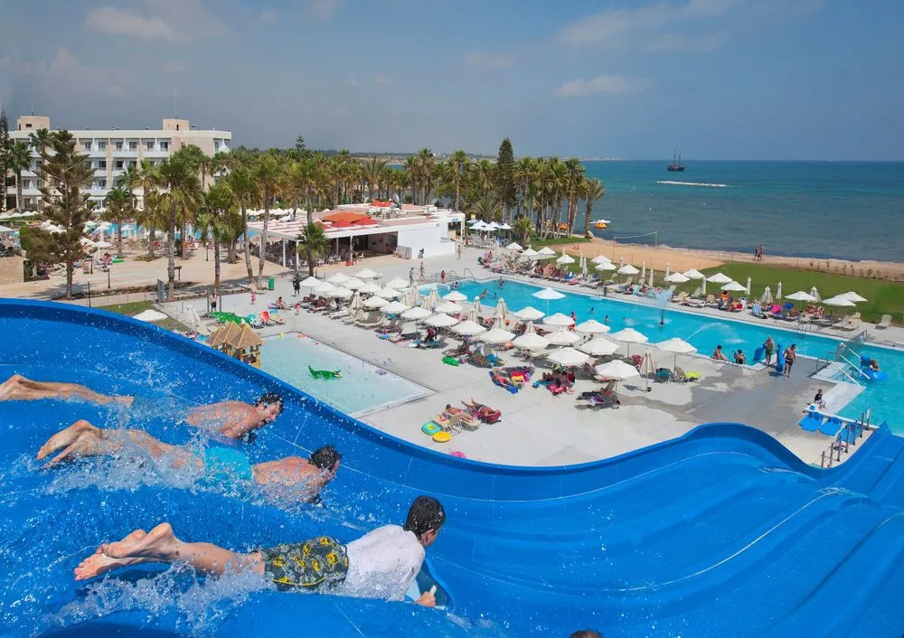 Louis Phaethon Beach Club - фото 18
