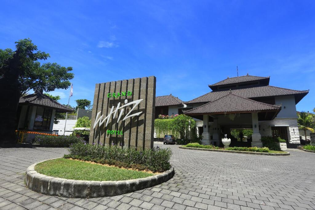 Grand Whiz Hotel Nusa Dua Bali