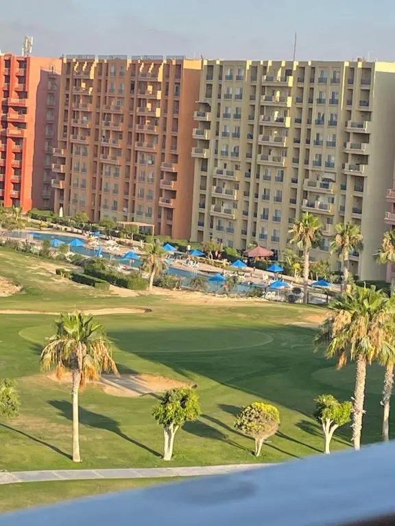 Studio for rent Golf porto marina vip