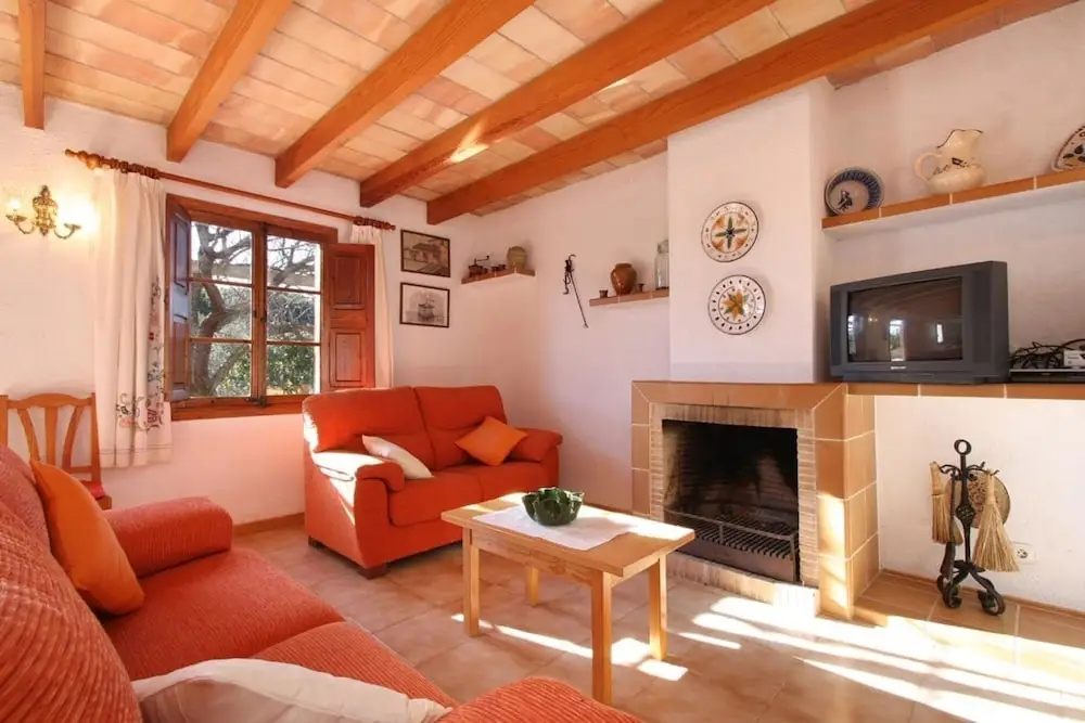 Villa - 3 Bedrooms with Pool - 103171