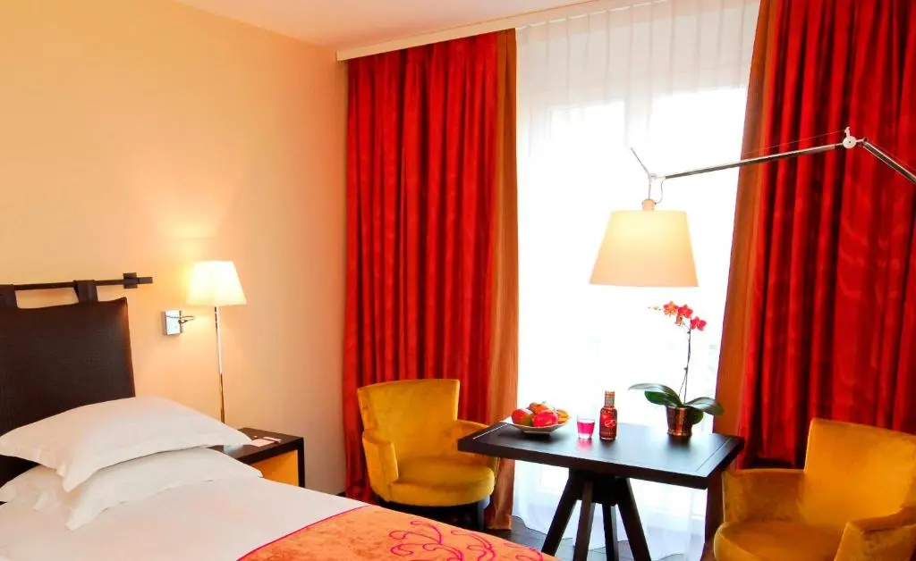 Eastwest Hotel - Chambres