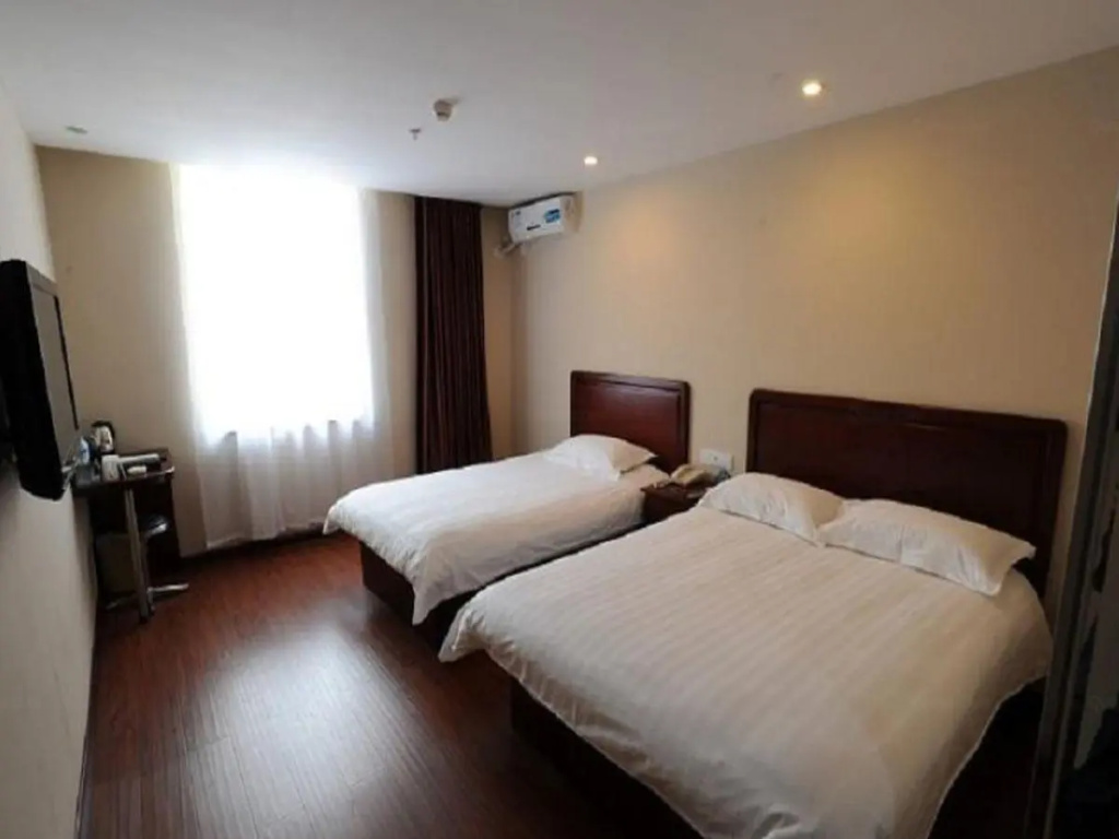 Business Double room (twin beds)