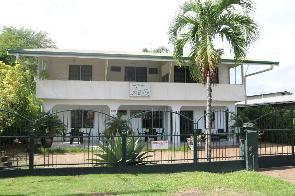 Guesthouse Amice - Chambres