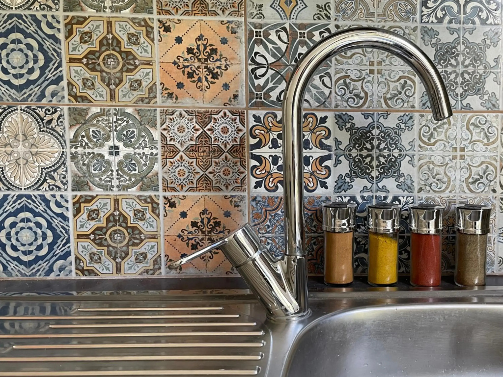 SOHO Vibrant 55sqm apt in Athens