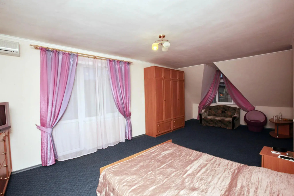 Hotel photo 13