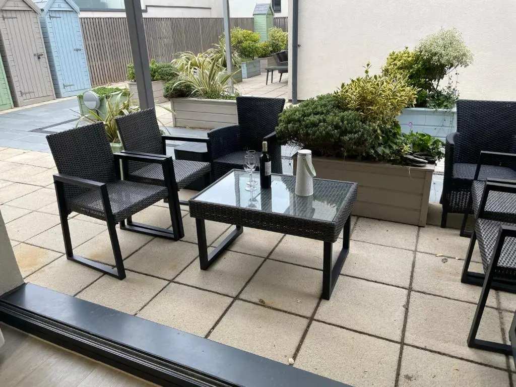 4 Putsborough - Indoor Pool & 4 min walk to Beach!