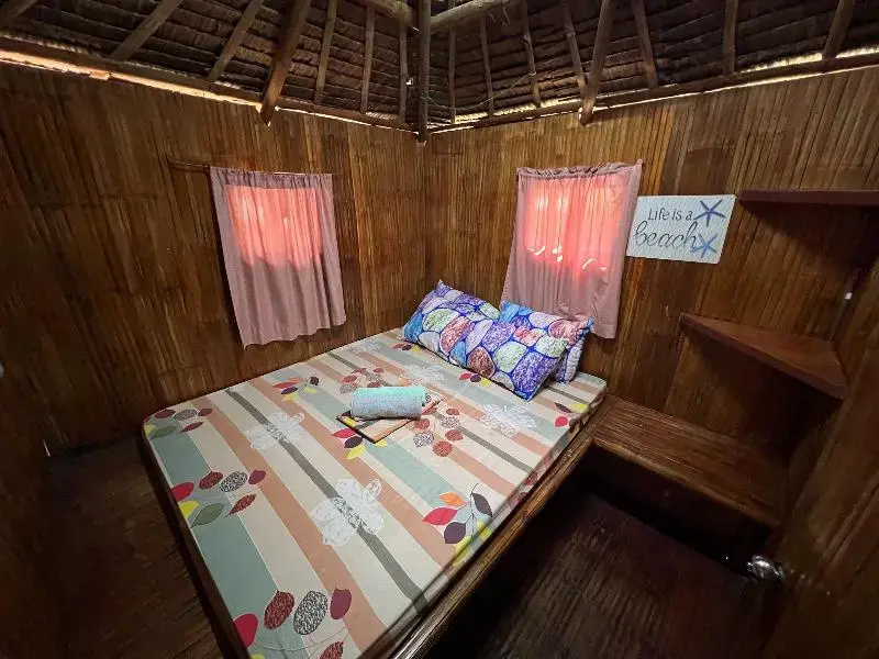 Standard Double room with balcony (full double bed)