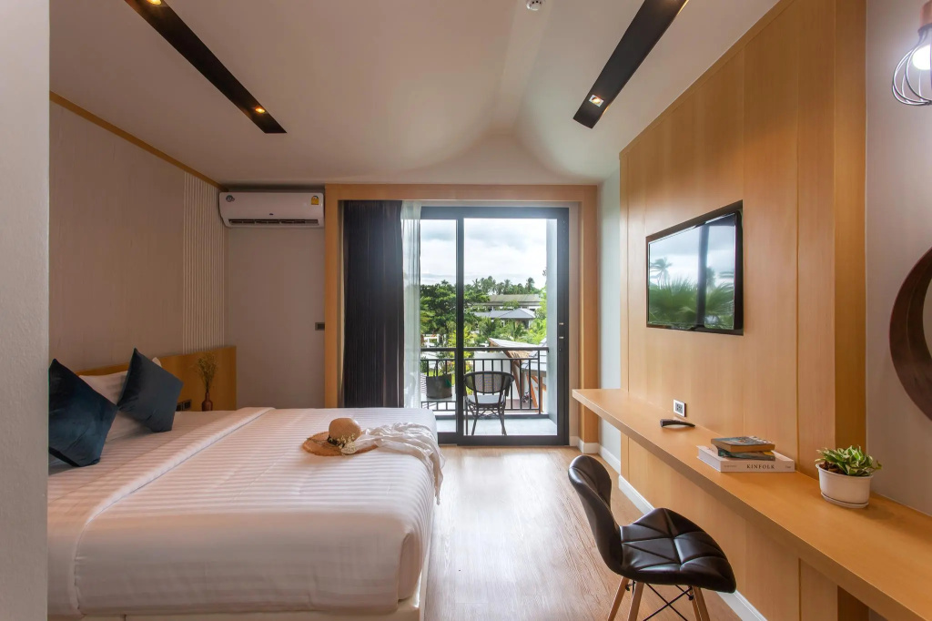 Superior Double room (full double bed)