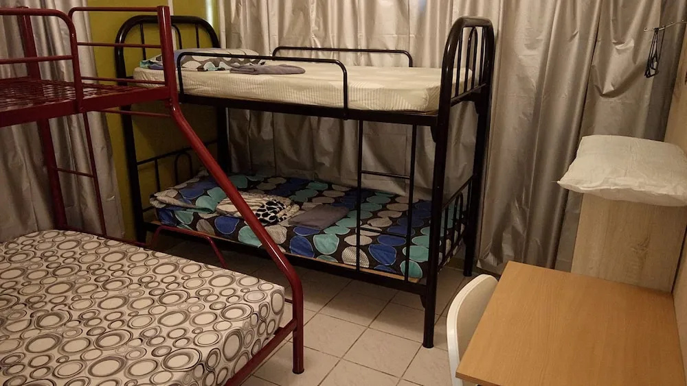 Kemaman Lodge & Cafe - Chambres