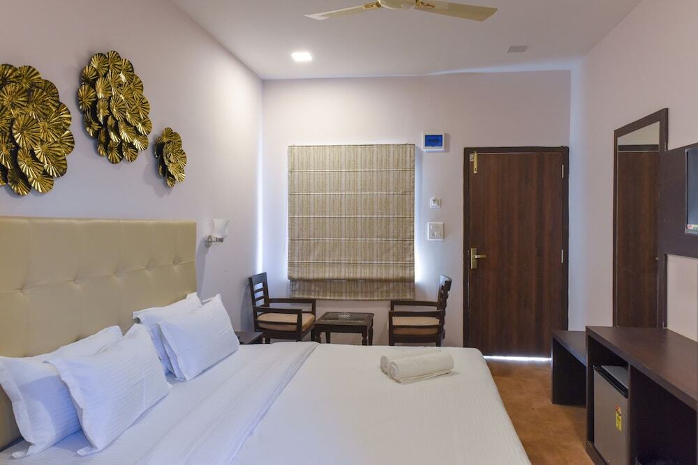 Aurum Resorts
