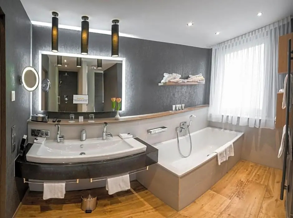 Standard Suite