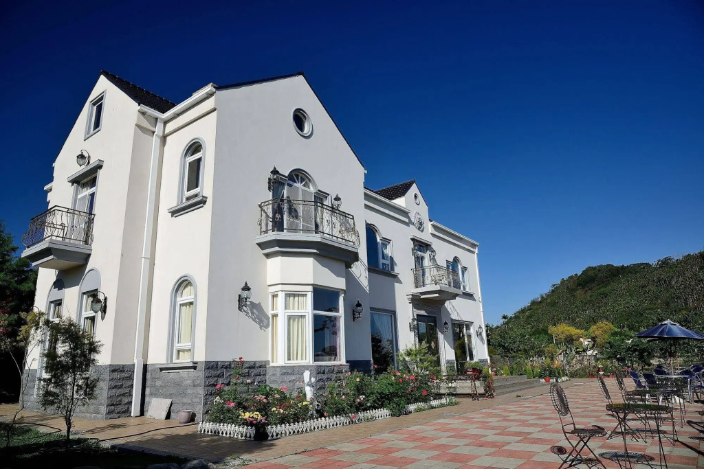 Victoria Manor - Général