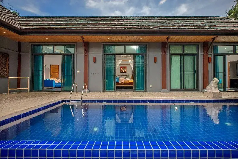 Четырёхместная вилла с 3 комнатами 2 отдельные кровати в Saiyuan Estate by TropicLook