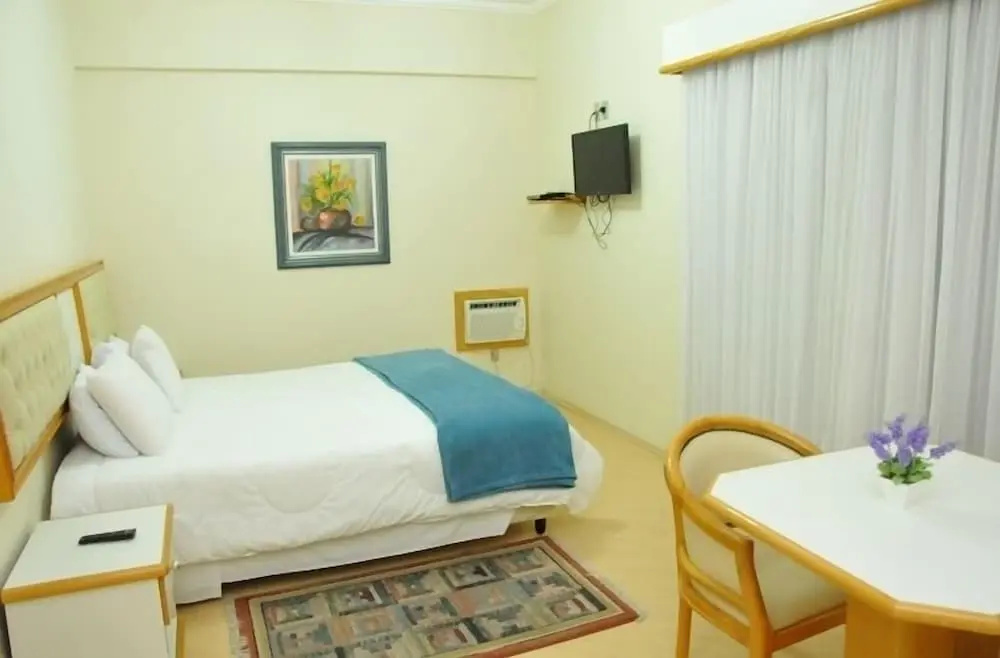 Rovi Plaza Hotel - Général