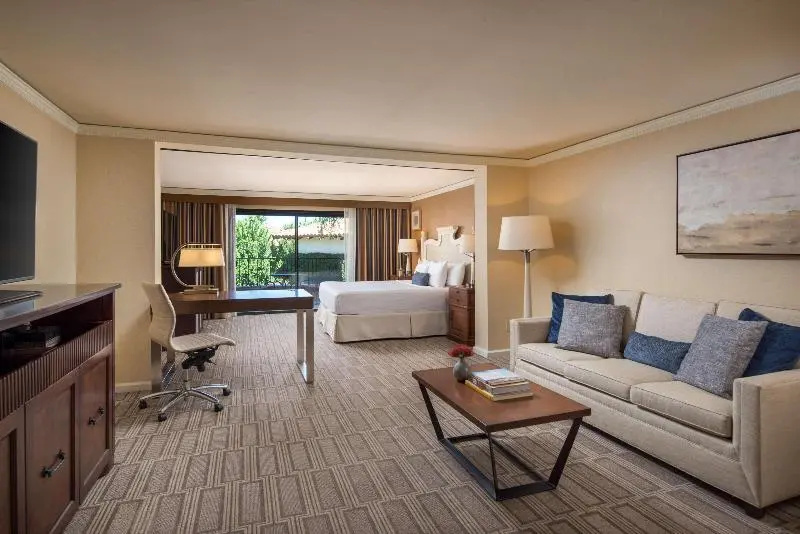 Double Junior Suite with balcony (full double bed)